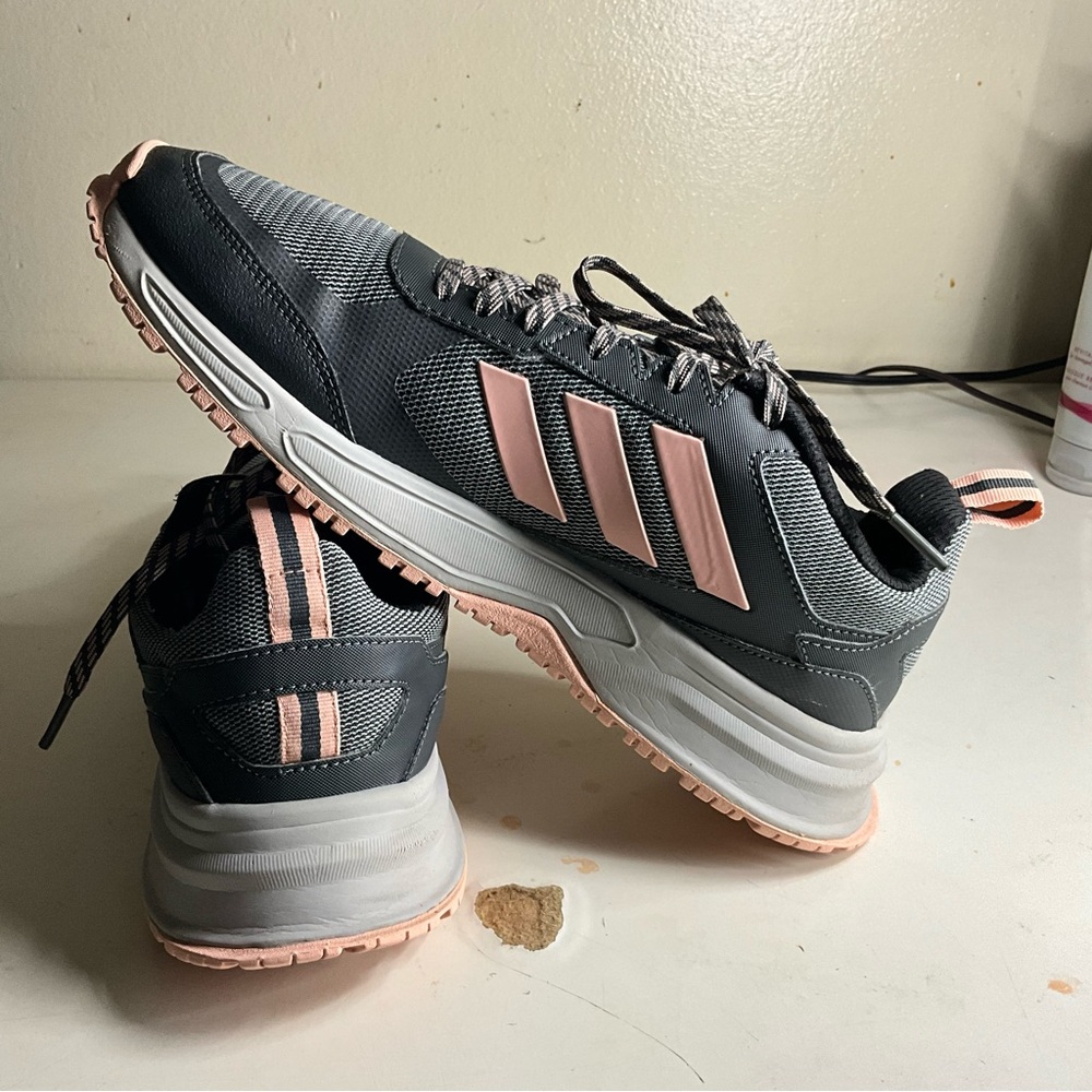 Adidas Rockadia Women's Gray and Pink Sneakers 10 - Picture 6 of 10